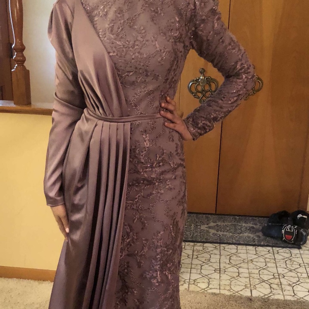 Beautiful lilac evening gown
